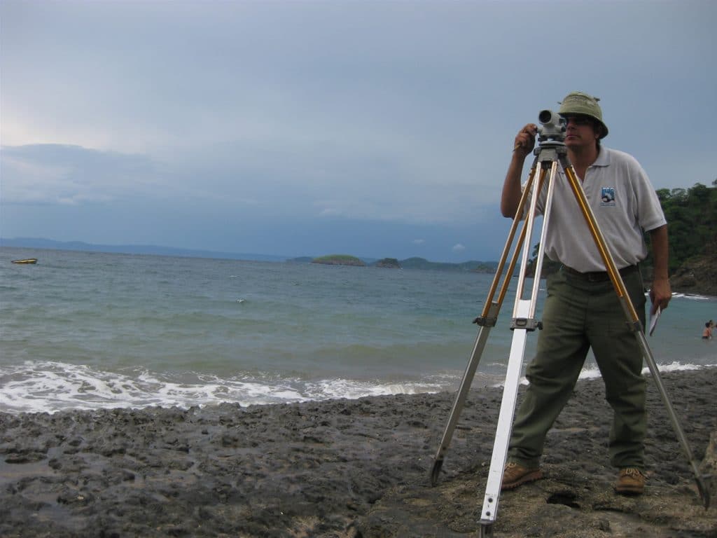 geotecnio maritimo trabjando