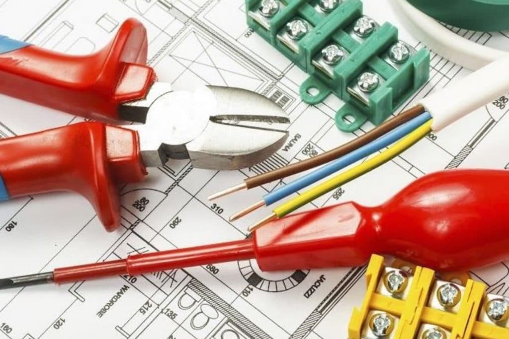 Ingeniería Eléctrica ¿Qué es?, campo laboral, dificultad y más