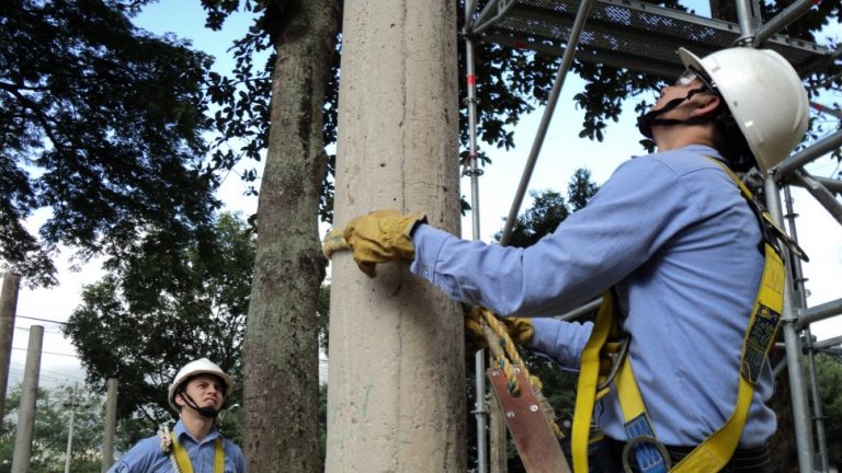 Ingeniería Eléctrica: ¿Qué Es?, Campo Laboral, Dificultad Y Más